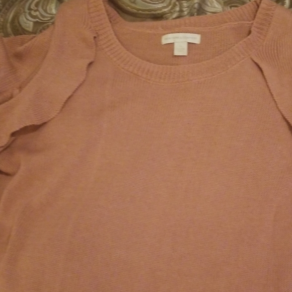 Sweater - Picture 4 of 4